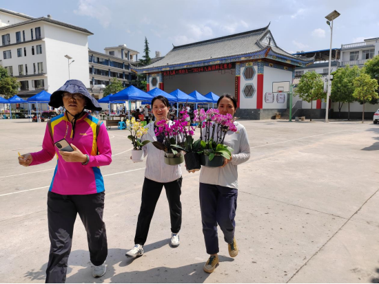 52.“花开九溪·缤纷五一” 2024年九溪镇鲜花集市圆满结束（宣传文化）302